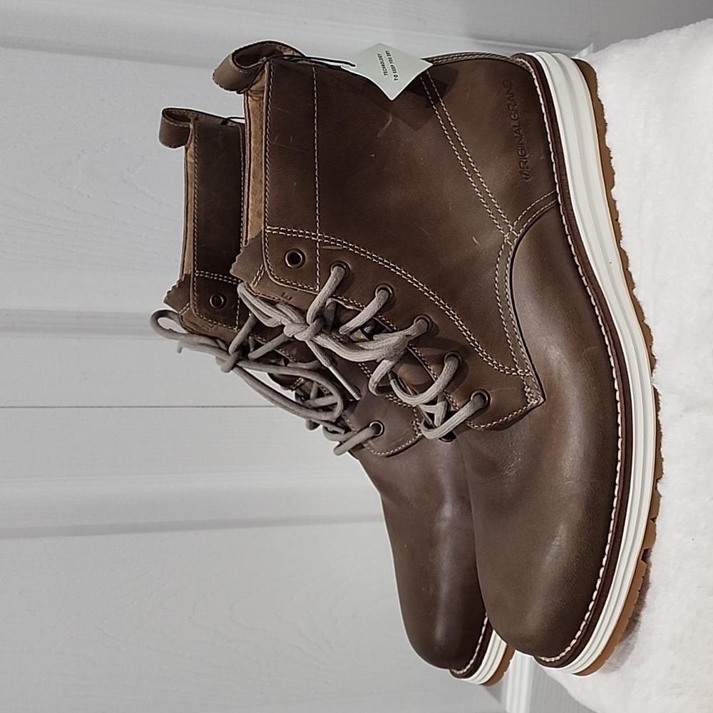 NWT! Men's Cole Haan Original Grand Boots Brown Size 9M